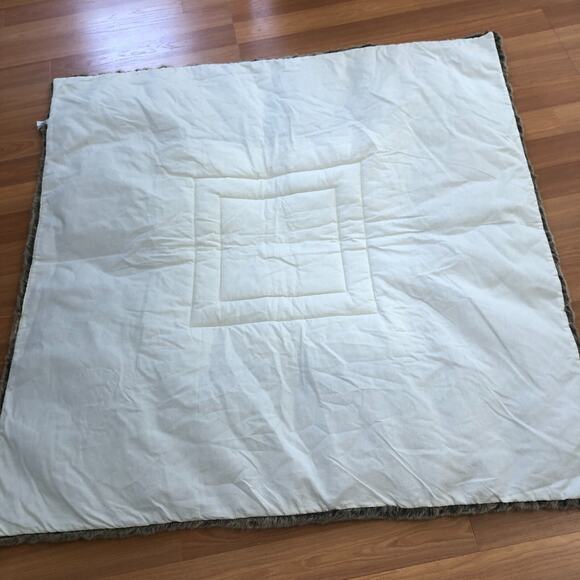 Pierre Frey Paris FAUX FUR Cotton Acetate 52x53.5 Gray MINT HRJ - Picture 8 of 8